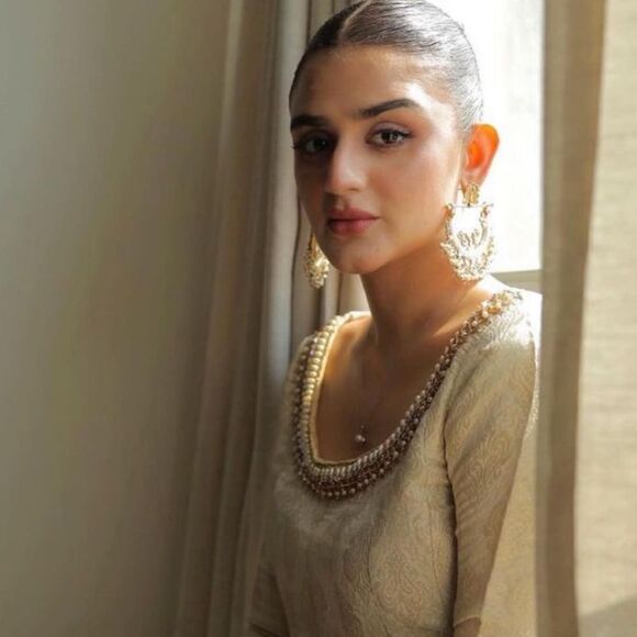 GEM LUXURY PAKISTANI SHEHNOOR BALI
EARRINGS JHUMKE INDIAN - Picture 6 of 9